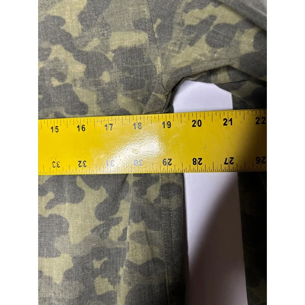 The North Face Mens NF0A3KEZ Olive Green Camouflage Long‎ Sleeve Button Shirt S